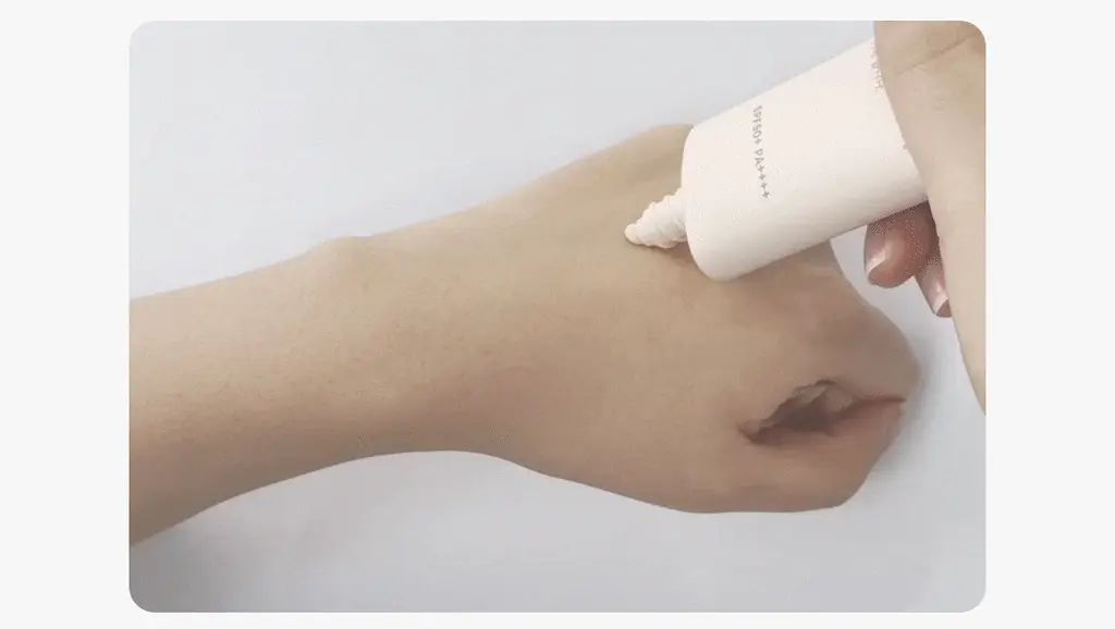 [리뉴얼] 식물나라 뽀얀쌀 생기 톤업 커버 선크림 50ml 상세페이지 10